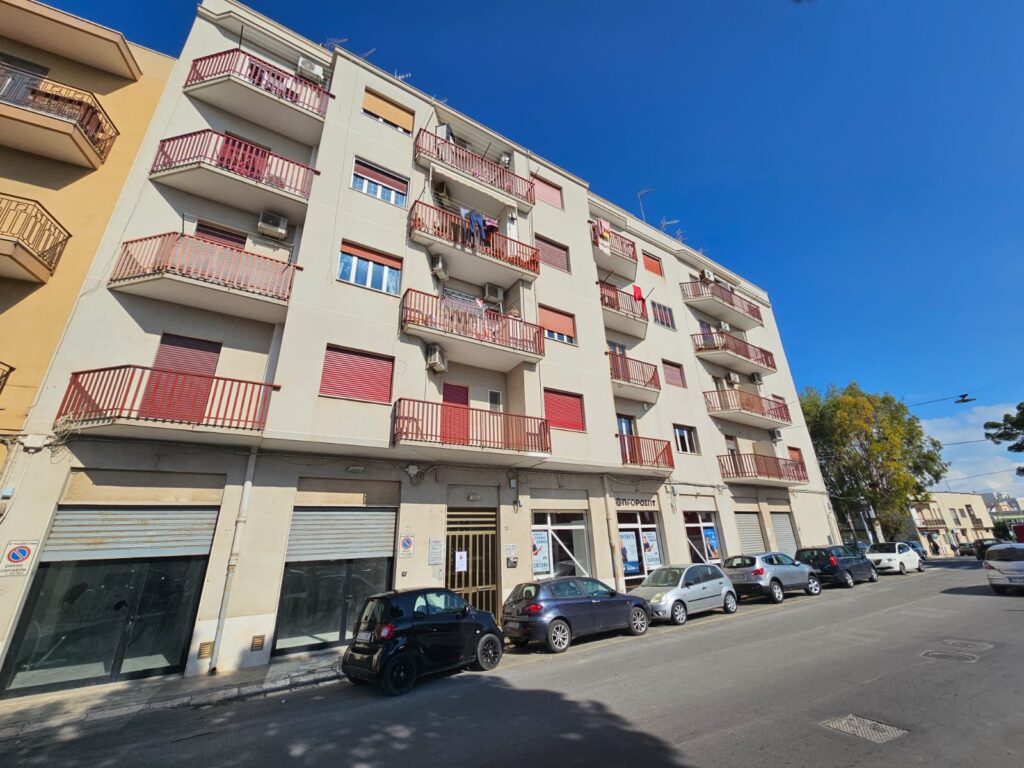 POLIGNANO IMMOBILIARE